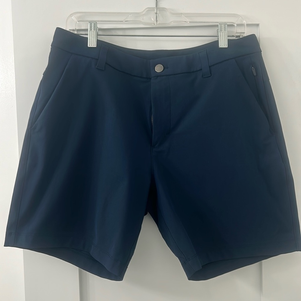 Lululemon like new shorts